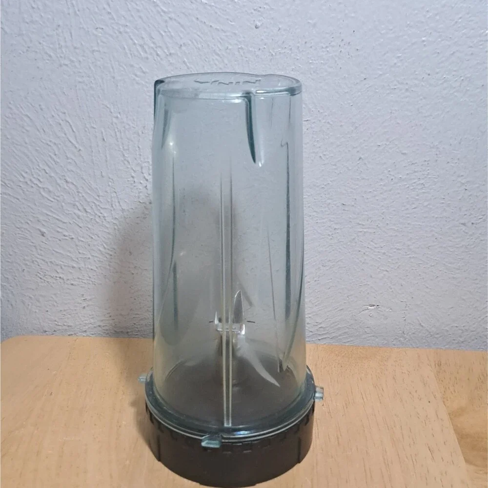 2 16 oz Ninja Single Serve Blender Cups with Blender Lid Blade